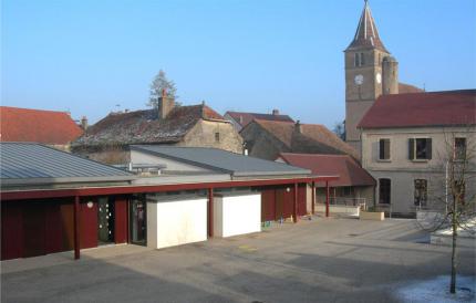 Vue aérienne sur la cour